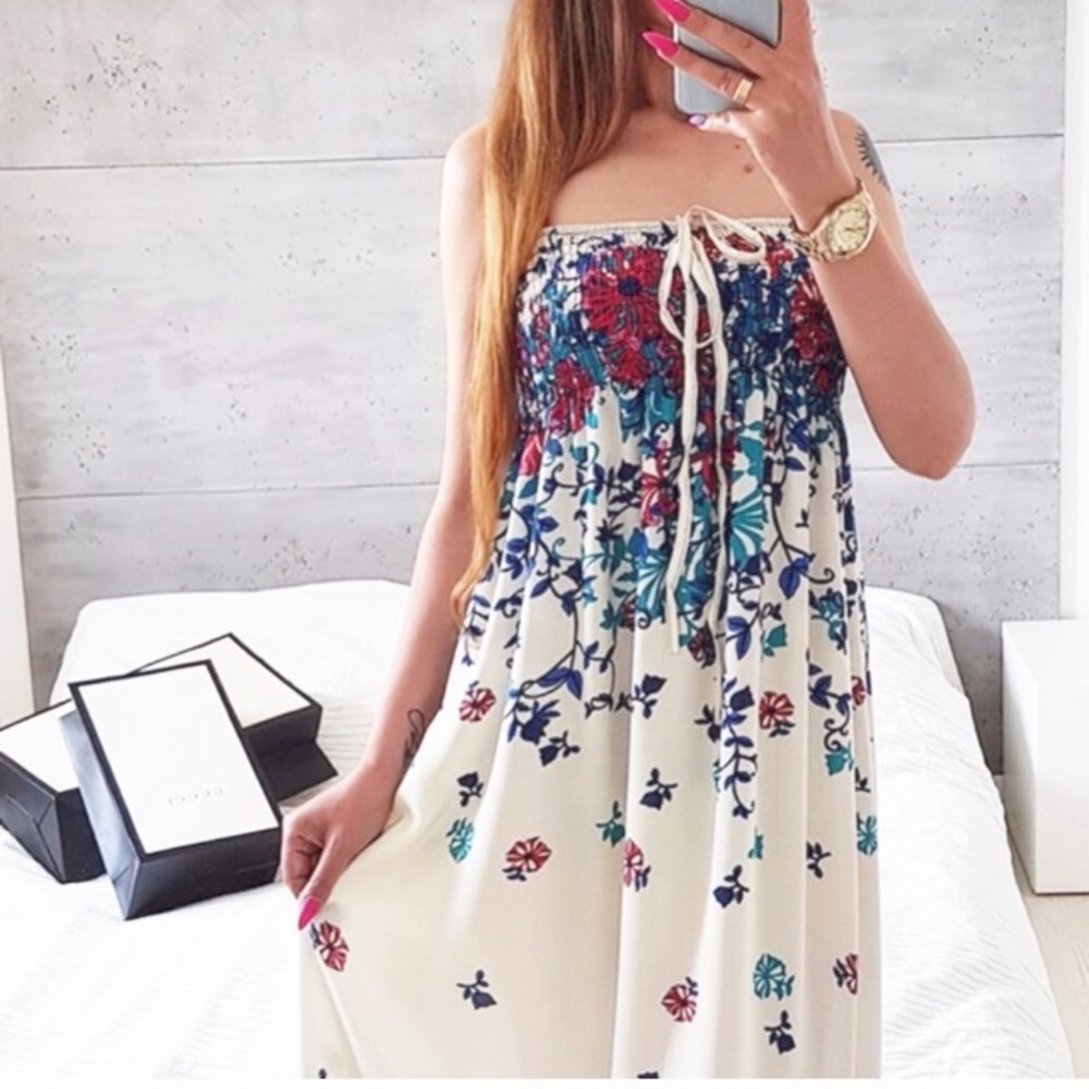 MORE ARRIVING SOON❌❤️😊ELLA Floral boho maxi dress - Picture 2 of 2